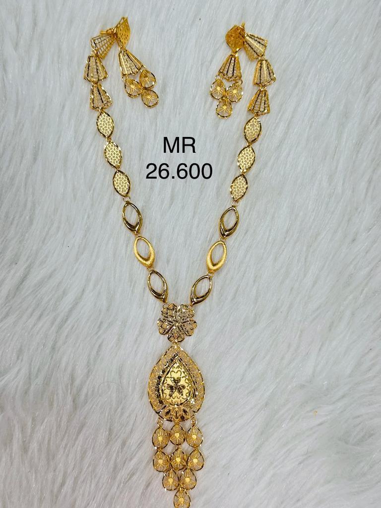 neckles